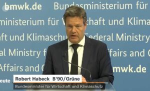 Rief am Donnerstag Alarmstufe 2 beim Gasnotfallplan aus: Bundeswirtschaftsminister Robert Habeck (Grüne). - Screenshot: gik
