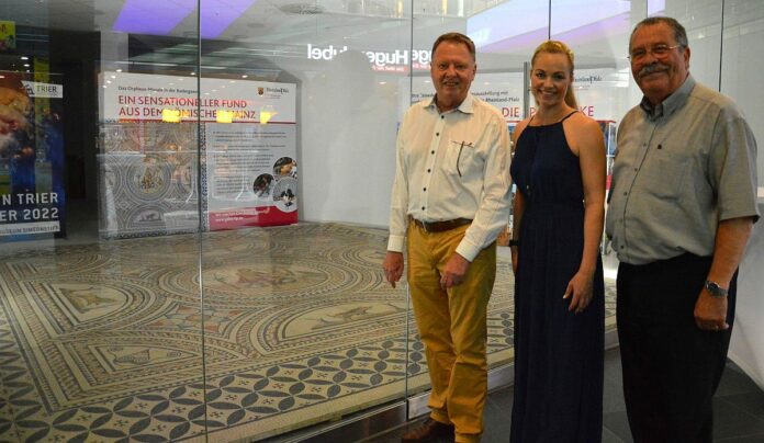 Quo vadis Orpheus-Mosaik? – Antiker römischer Fußboden am Mantelsonntag in Mainz letztmals öffentlich zu sehen