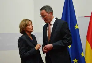 Ministerpräsidentin Malu Dreyer mit Michael Ebling (beide SPD) kurz nach der Ernennung zum Innenminister. - Foto: gik 