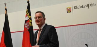 Amtswechsel in Mainz: Malus Wunsch und Eblings Beitrag – Neuer Innenminister von Rheinland-Pfalz: Gemischte Reaktionen