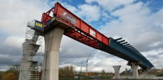 Salzbachtalbrücke: Lücke der A66 in Wiesbaden schon zur Hälfte geschlossen – Zweiter Vorschub der neuen Brücke erfolgt