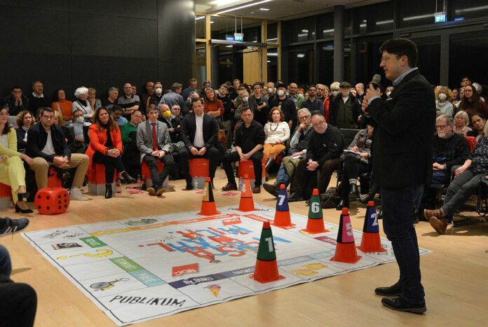 Skatmeister, Speerwerferin, Tierzoo und Wohnungsbaupolitik für Mainz: Bei „Mensch Wähl Mich“ des DGB gibt’s Einblicke zur OB-Wahl