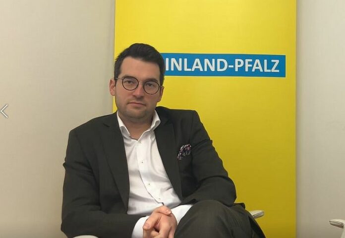 Mainz&-Interviews zur OB-Wahl Vol 2: Marc Engelmann, FDP – Digitalisierung, Tempo 30 abbauen, White Water-Park im Steinbruch