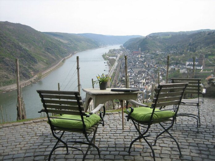 Wein.Date am Mittelrhein: Winzer laden Anfang Juni zur Wein-Party nach Oberwesel
