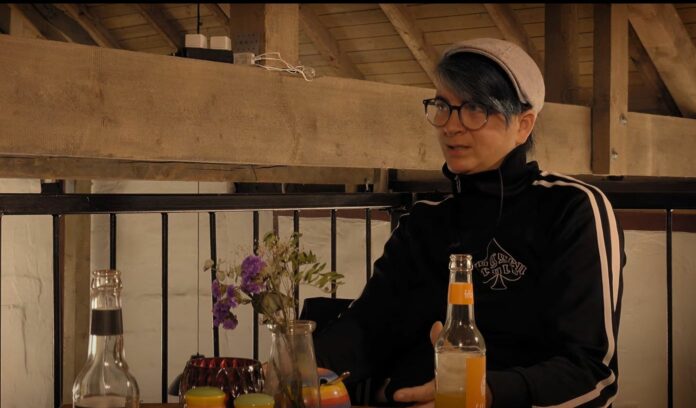 Hetzkampagne gegen Helfer im Ahrtal: Zusammenarbeit und Honorare von Missy Motown mit vorbestrafter Beraterin bestätigt