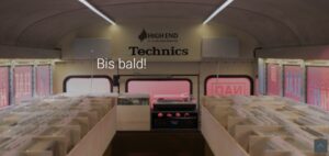 Rollender Plattenladen im Schulbus: Der Vinyl Bus von innen. - Foto: Vinyl Bus