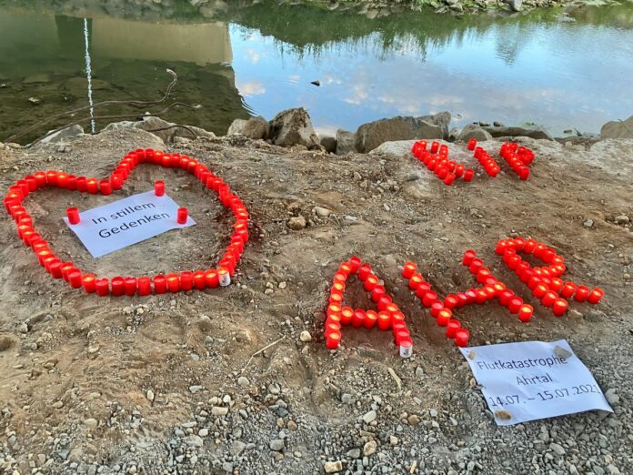 Leitartikel zur Bilanz Flutkatastrophe Ahrtal: Zeigt endlich Größe! – Zeit für einen Neuanfang – und eine ehrliche Entschuldigung!