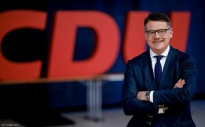 Behauptete sich klar nach nur etwas mehr als einem Jahr im Amt als Regierungschef: Hessens Ministerpräsident Boris Rhein (CDU). - Foto: CDU Hessen