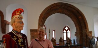 Heiliggeist-Spital in Mainz: Burg und Rittersaal der Schlaraffen in der alten Hauskapelle des mittelalterlichen Spitals