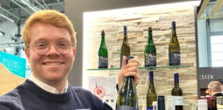 Peter Hinkel aus Rheinhessen ist Jungwinzer des Jahres 2023 – Ex-Weinkönigin Josefine Schlumberger auf Platz 2
