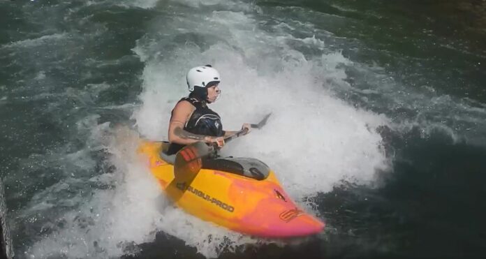 Meenzer Welle für Kanus und Surfer an der Ingelheimer Aue? – Initiative macht sich für Surfwelle in Mainz stark