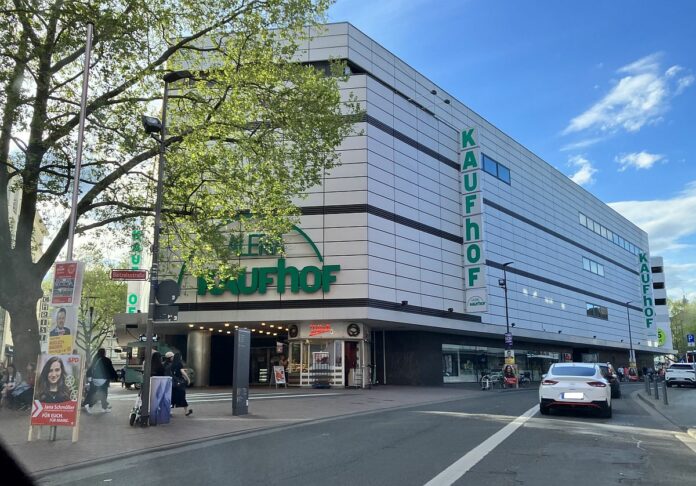 E I L — Kaufhof Mainz ist gerettet: Warenhaus in der Innenstadt kann weiterarbeiten