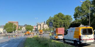 Wasserrohrbruch am Hauptbahnhof in Wiesbaden: Straße abgesackt, Auswirkungen auch auf Busse in Mainz