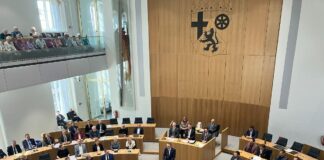 Endabrechnung zur Flutkatastrophe Ahrtal: „Fehler auf allen Ebenen gemacht“ – Land räumt erstmals Versäumnisse ein, Haller spricht von „Demut“