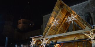 Mainzer Weihnachtsmarkt eröffnet: Sorgen um Sicherheit und Ärger wegen horrender GEMA-Gebühren