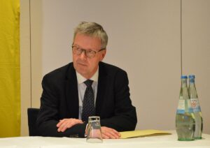 Justiz-Staatssekretär Matthias Frey bleibt genau das - der FDP-Politiker wäre selbst gerne Minister geworden. - Foto: gik