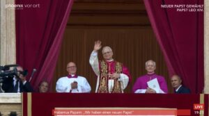 Da ist er, der neue Papst: Kardinal Robert F. Prevost, jetzt Leo XIV. - Screenshot: gik