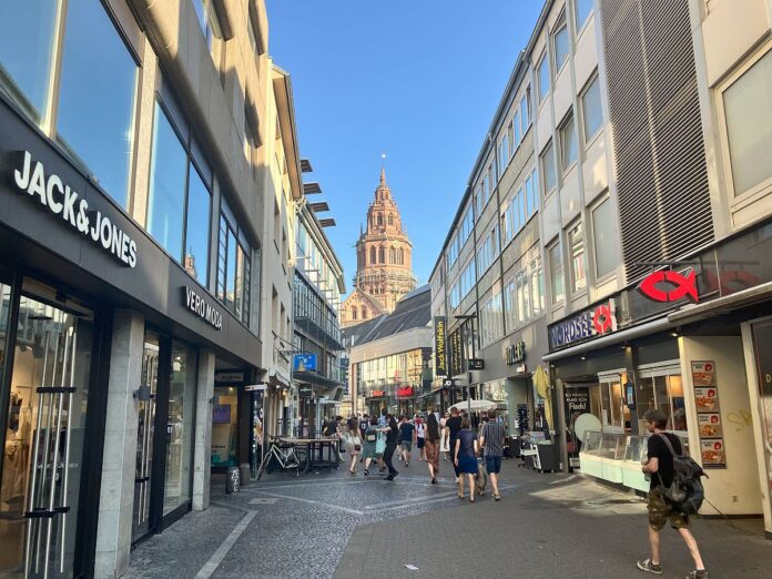 Mainz Am Sonntag Shopping Paradies Oder Stille Entspannung Der Ultimative Guide Zum Verkaufsoffenen Sonntag