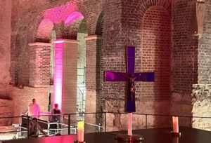 Der Alte Dom St. Johannis bei der Museumsnacht 2025. - Foto: gik