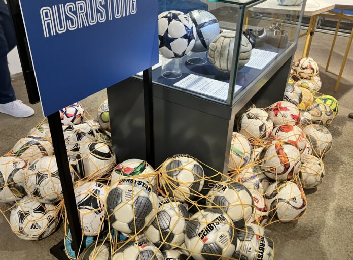 Fußball-Liebe fürs Museum: Landesmuseum Mainz sucht Fußball-Schätze – Große Ausstellung „Fußballfieber“ für 2026 geplant