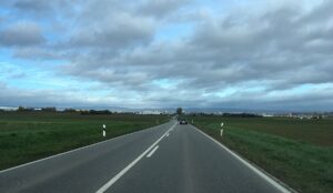 Die Rheinhessenstraße ist neben der Autobahn A63 die wichtigste Zufahrtsroute nach Mainz aus Richtung Süden. - Foto: gik