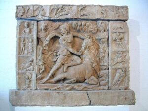 Mithrasrelief mit Stiertötungsszene aus Heidelberg-Neuenheim - von Thomas Ihle via Wikipedia.