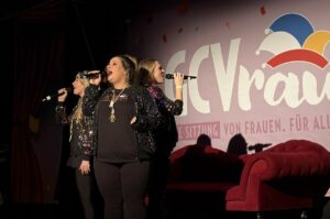 Auf geht's zur zweiten GCVrau - mit grandiosen Stimmen und ganz viel Frauen-Power. - Foto: gik