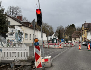 Sorgte monatelang für lange Staus und Wartezeiten: Baustelle in Mainz-Zahlbach mit nerviger Baustellenampel. - Foto: gik