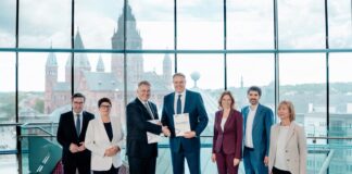 Neue Regierung in Mainz: Koalitionsvertrag unterzeichnet – Schweitzer zum SPD-Fraktionschef gewählt – Vorstellung Minister verzögert sich