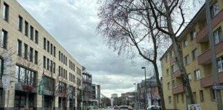 Brand in der Tiefgarage von Fort Malakoff in Mainz: Pkw in Brand geraten – Gebäude musste evakuiert werden