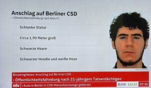 Mit diesem Foto und diesen Angaben fahndet die Berliner Polizei inzwischen nach dem Tatverdächtigen für den Anschlag auf den Berliner CSD. - Quelle: ntv, Screenshot: gik