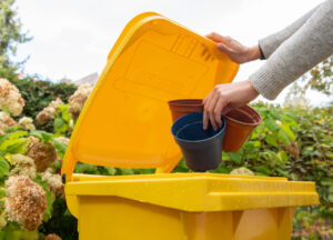Sack oder Tonne? Das Duale System sperrt sich gegen die Einführung von Gelben Tonnen flächendeckend in Mainz - das ist nämlich teurer. - Foto: Duales System