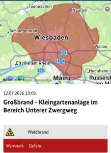 Seit 19.09 Uhr gibt es nun auch eine Gefahrenmeldung der Wiesbadener Feuerwehr vor dem Großbrand. - Screenshot: gik 
