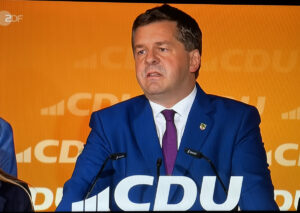 CDU-Ministerpräsident Sven Schulze am Abend im ZDF: Wahl auch im eigenen Land verloren. - Screenshot: gik