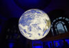 Schwebende Erdkugel in der Christuskirche in Mainz: Installation GAIA nur noch bis 04.10.2026 zu sehen – Finale am Samstag